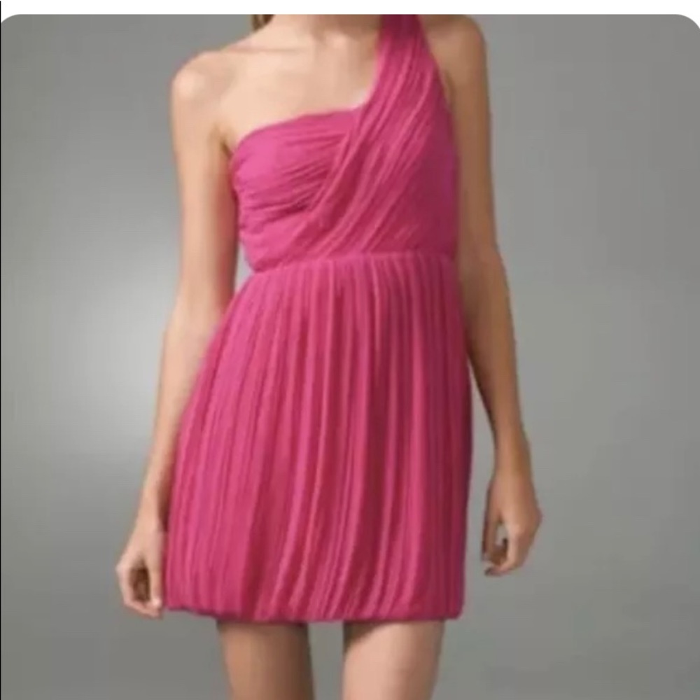 Theory Taliana One-Shoulder Silk Georgette Dress. Color - Rubellite. Siz…